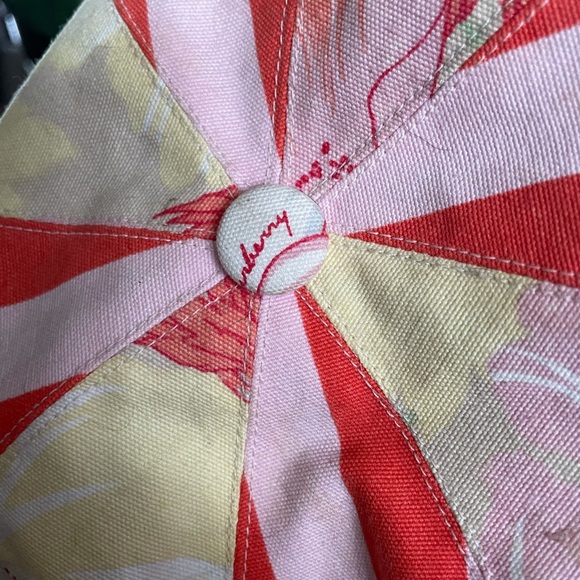 Burberry hat - Picture 5 of 8